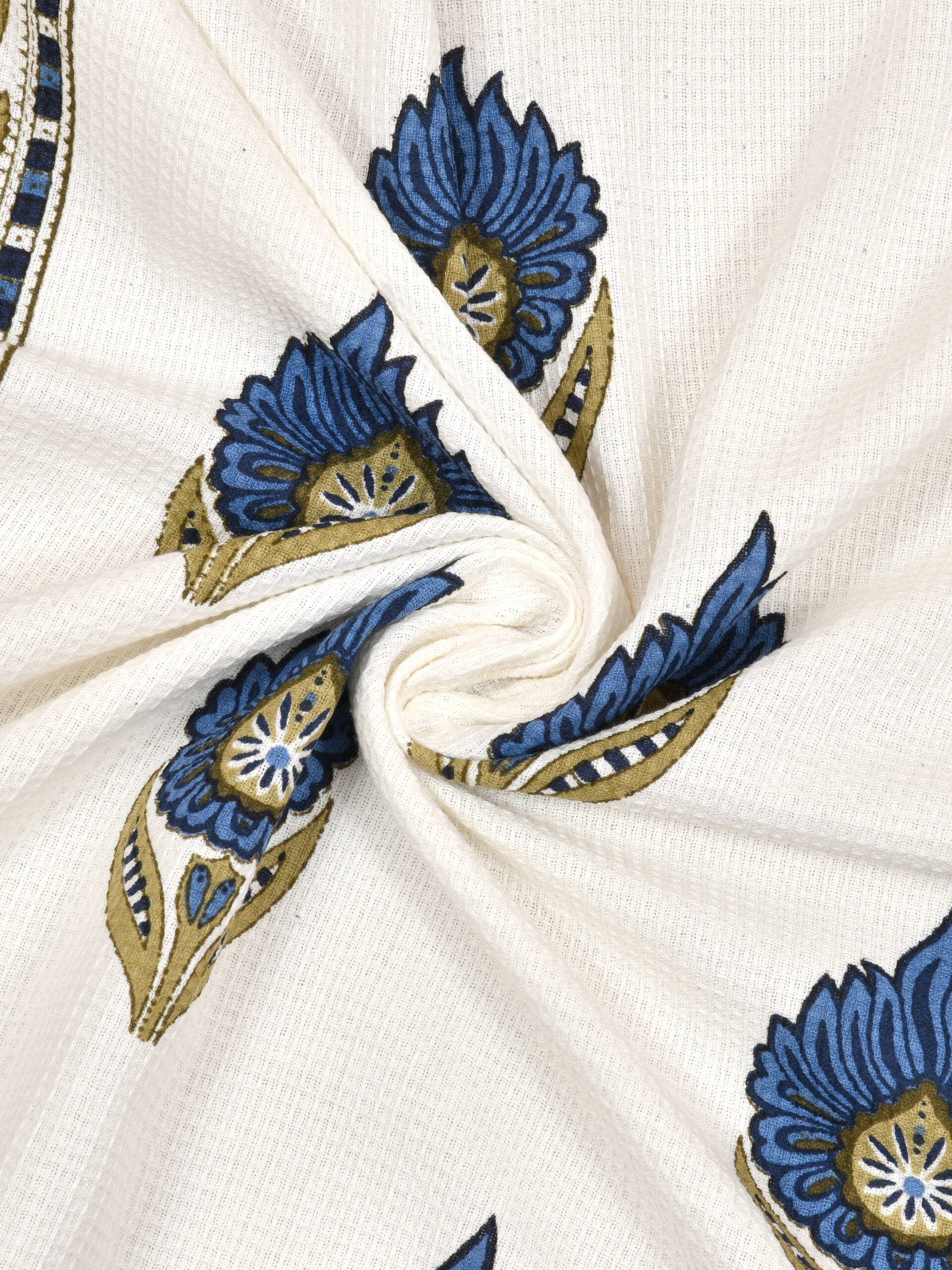 Madhuban Pure Cotton Bath & Hand Towel - Image 3