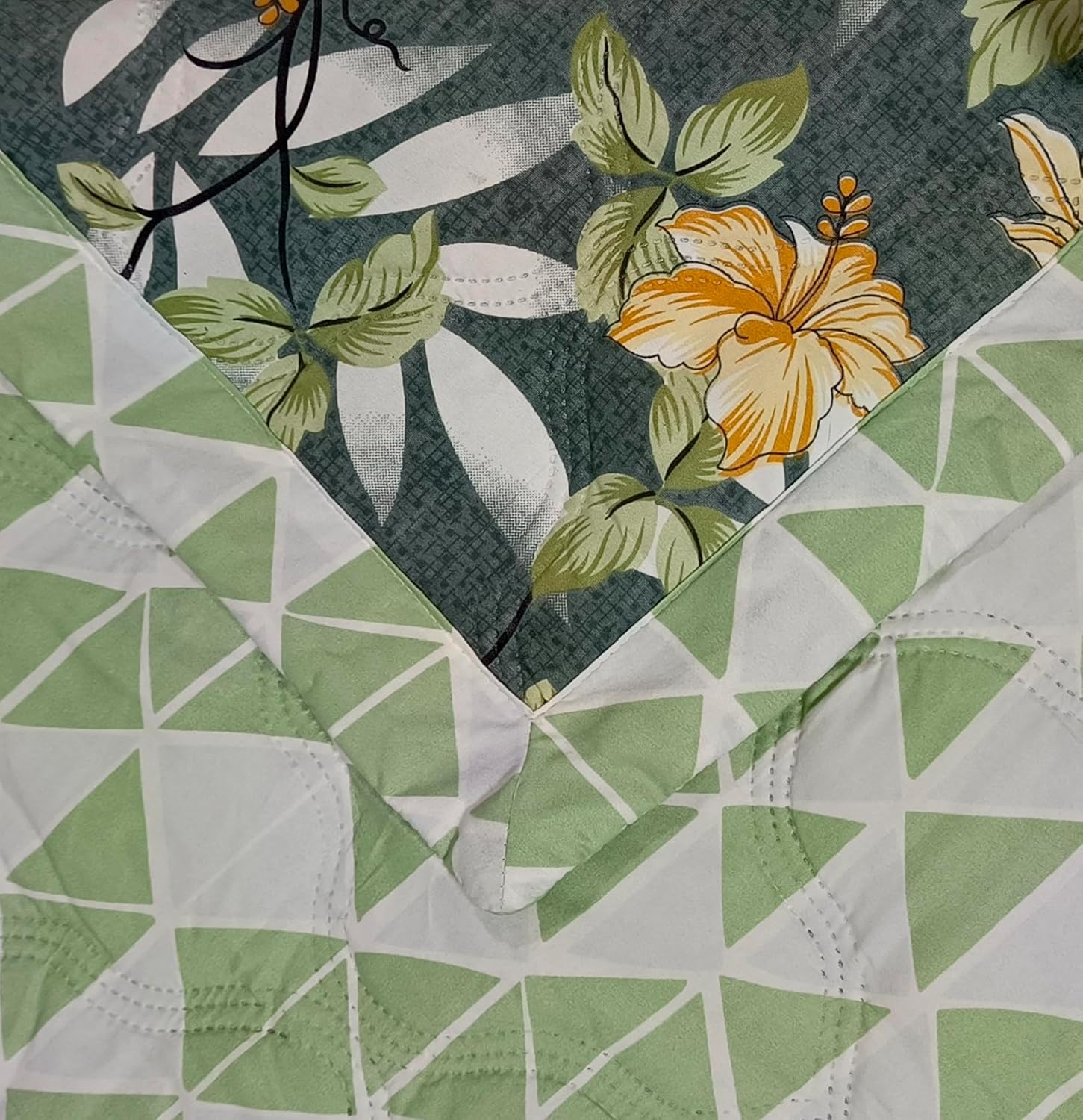 Mafatlal Ultrasonic Comforter Single Bed | 120 GSM Reversible Microfiber AC Blanket - Image 4