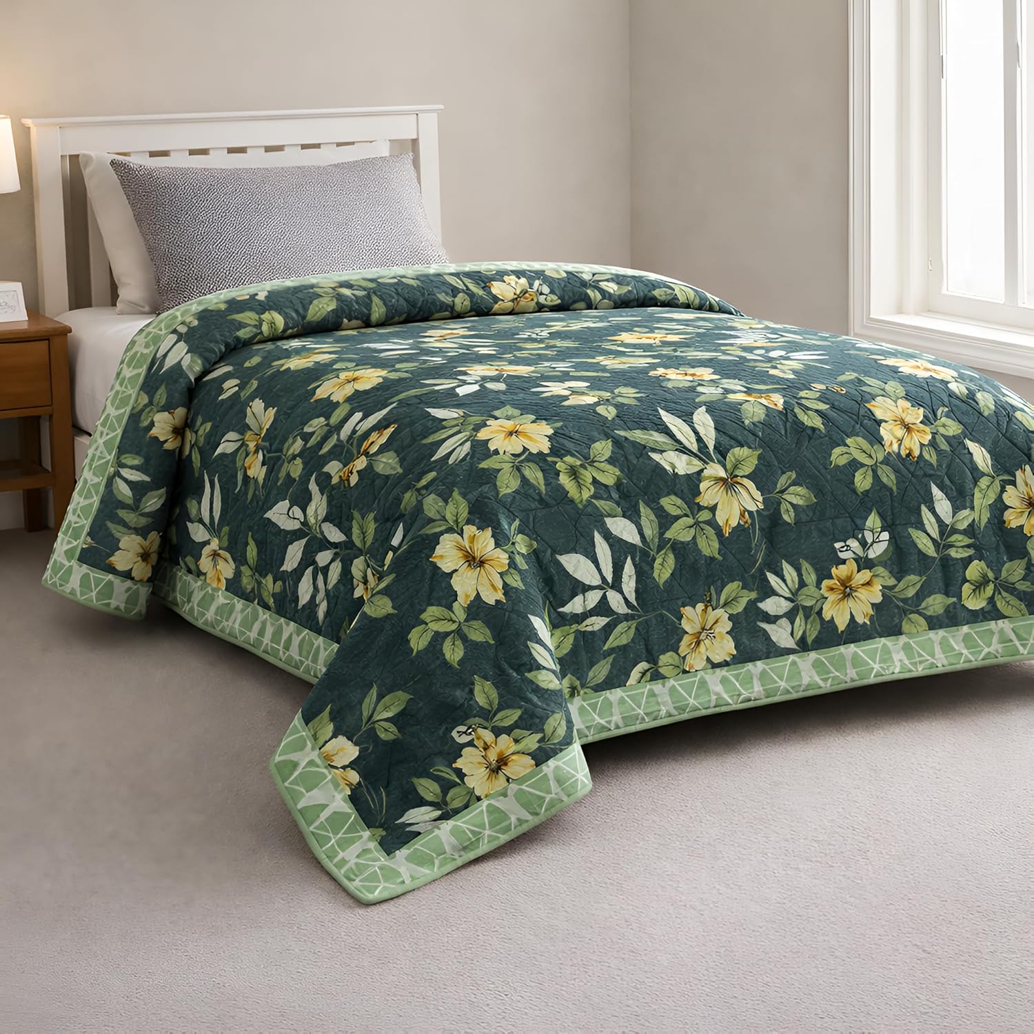 Mafatlal Ultrasonic Comforter Single Bed | 120 GSM Reversible Microfiber AC Blanket